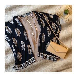 Navy & Cream Shall